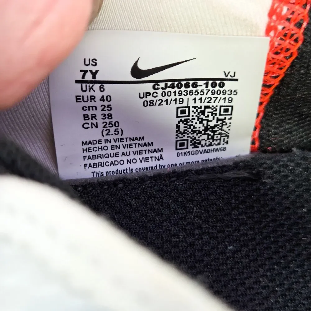 Nike Air Max 2090 GS White Crimson CJ4066-100 Size 7Y / 8.5W